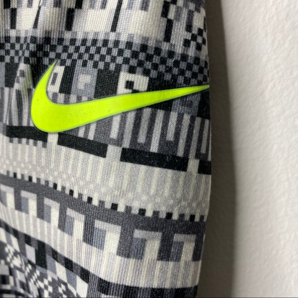 NIKE Pro Dri-fit Half Zip Dri Fit Pullover Medium - Picture 6 of 12